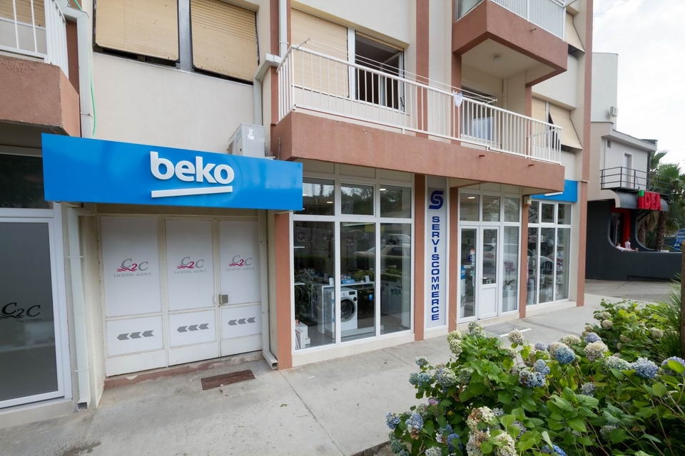 O našoj trgovini Servis Commerce